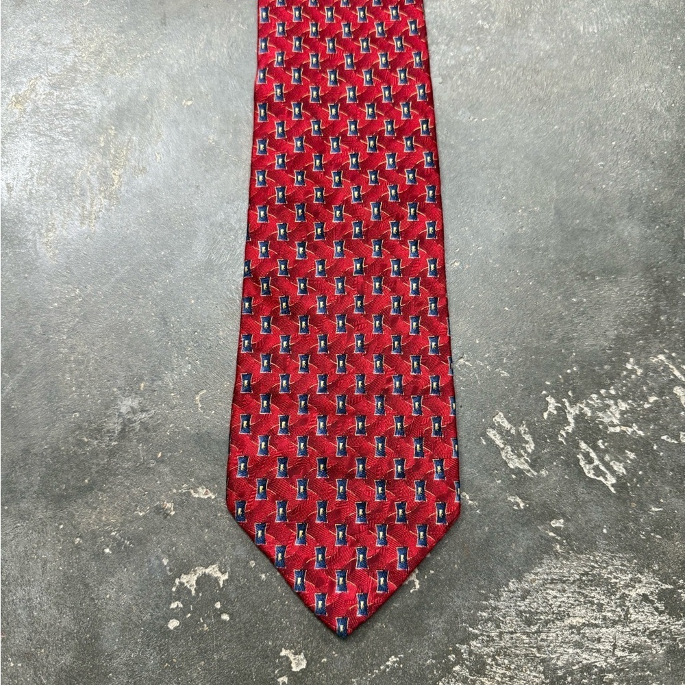 Vintage Roundtree & Yorke 100% Silk Tie Hand Sewn USA Geometric Preppy - Picture 5 of 9